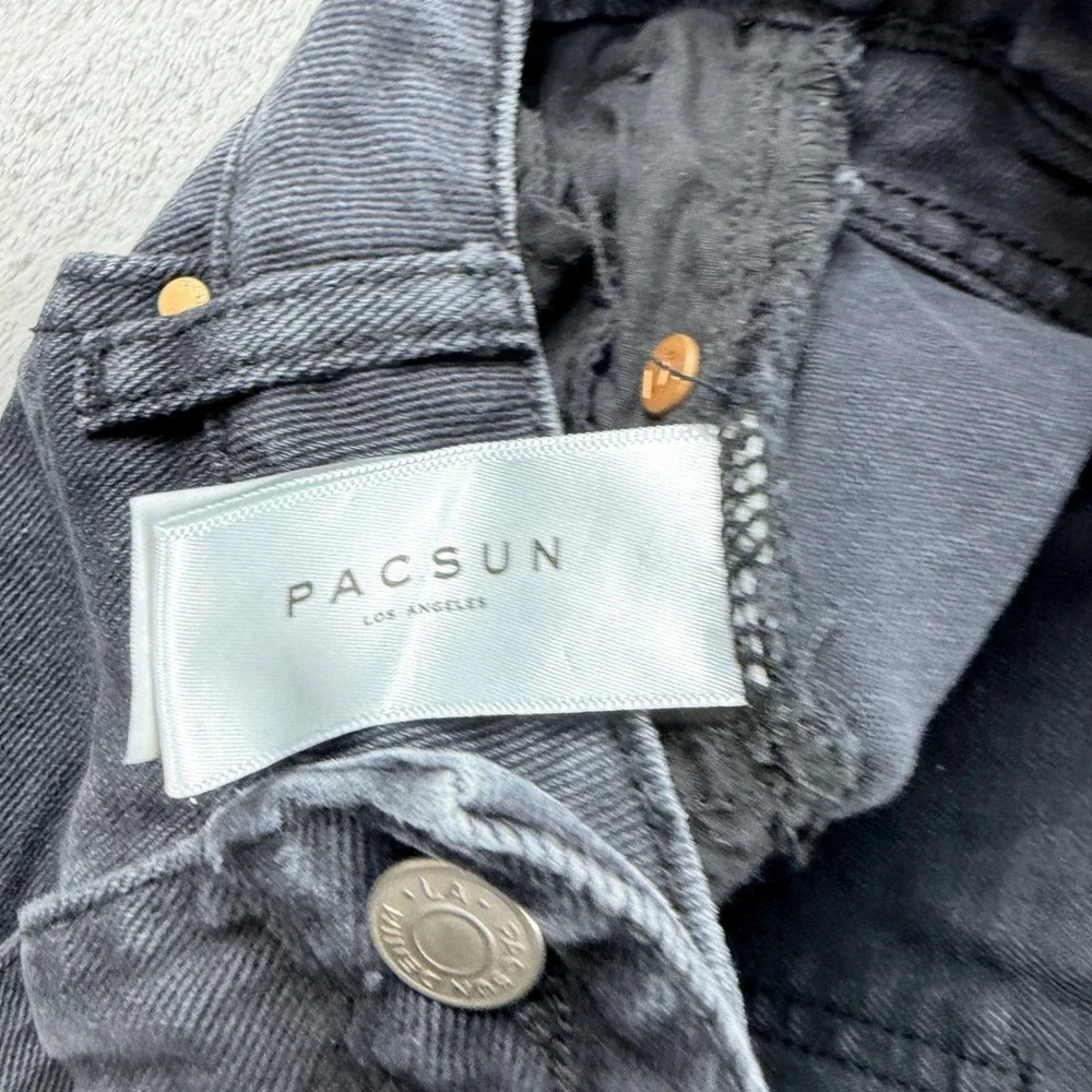 PacSun mom short